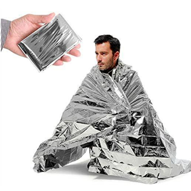 Emergent Blanket Mylar Thermal - đánh giá và giá First Aid Bag Kit